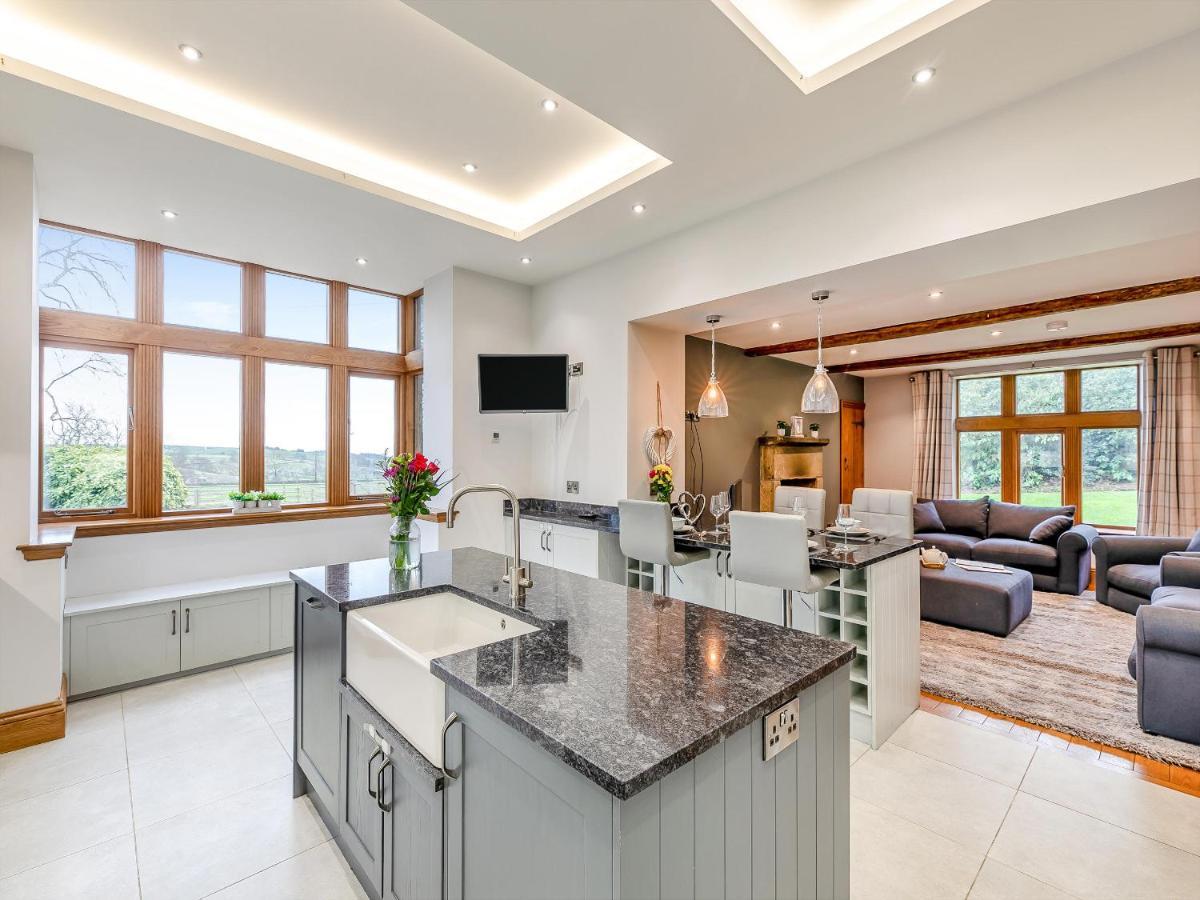 Buntingfield Farmhouse Villa Ashover Exterior foto